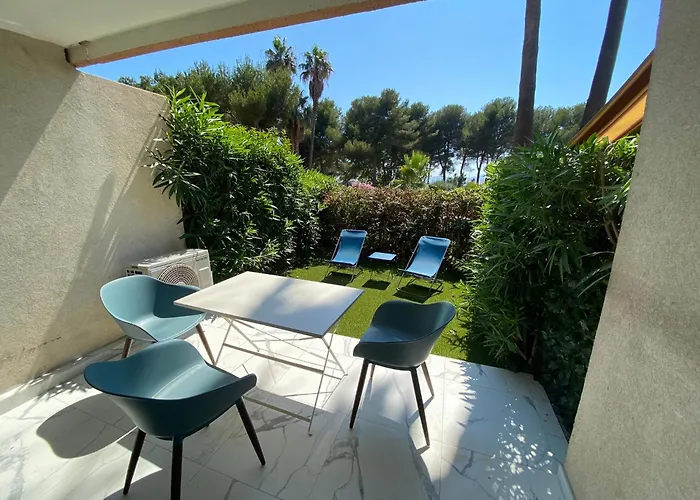 Appartement Face Mer Et Port Santa Lucia Climatise Et Wifi