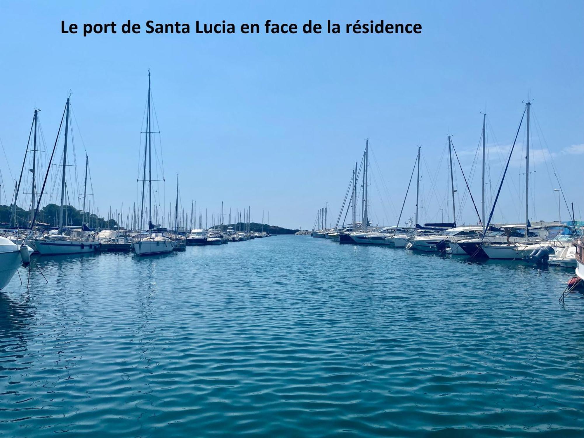 Face Et Port Santa Lucia Climatise Et Wifi Saint-Raphael (Var)