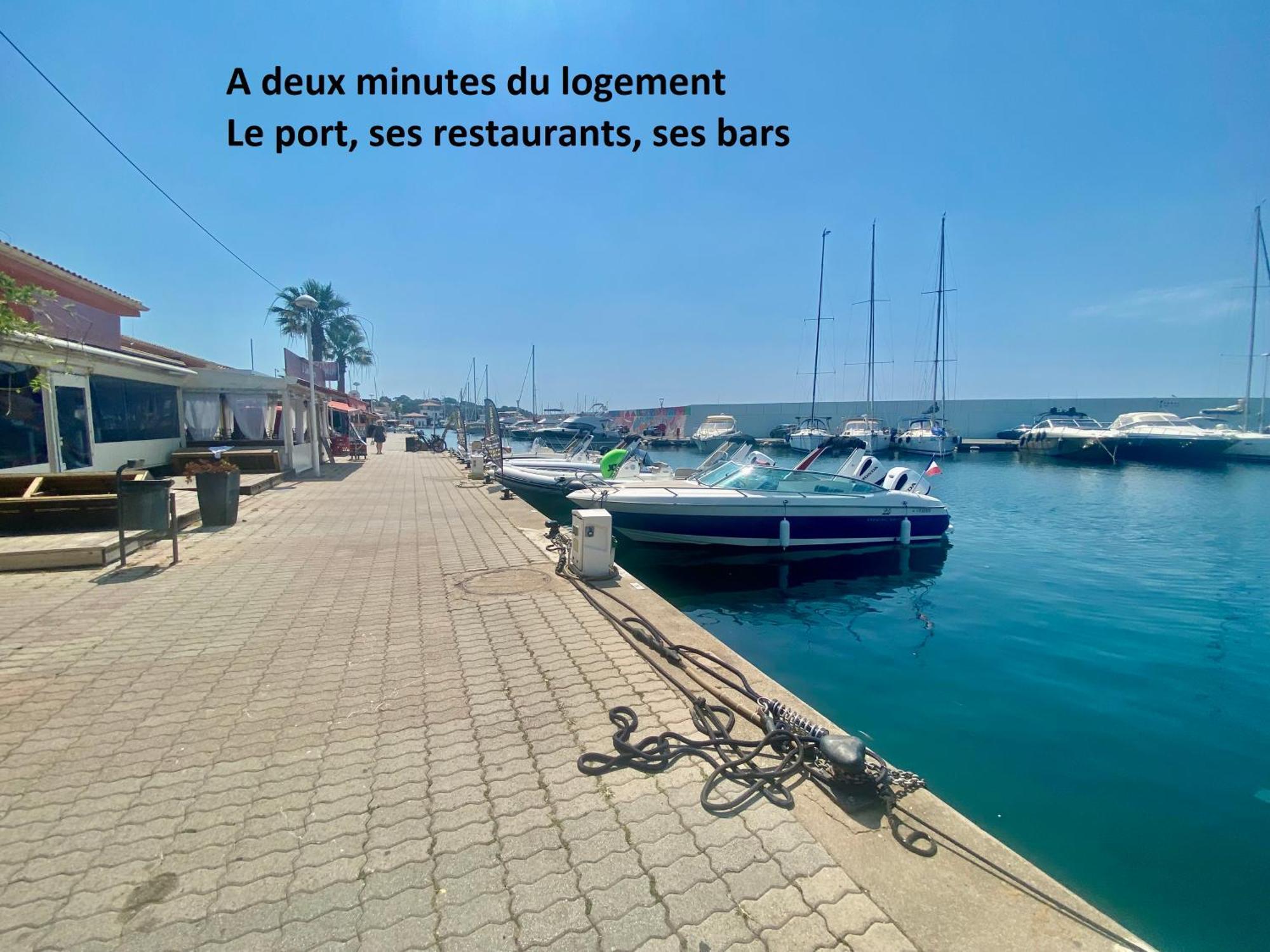 Face Et Port Santa Lucia Climatise Et Wifi Saint-Raphael (Var)